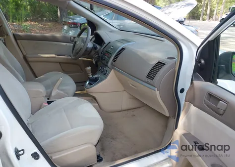 2011 Nissan Sentra 2.0 from USA, damaged, VIN 3N1AB6AP8BL677948